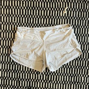White Lulu Speed-Up shorts 2.5”
